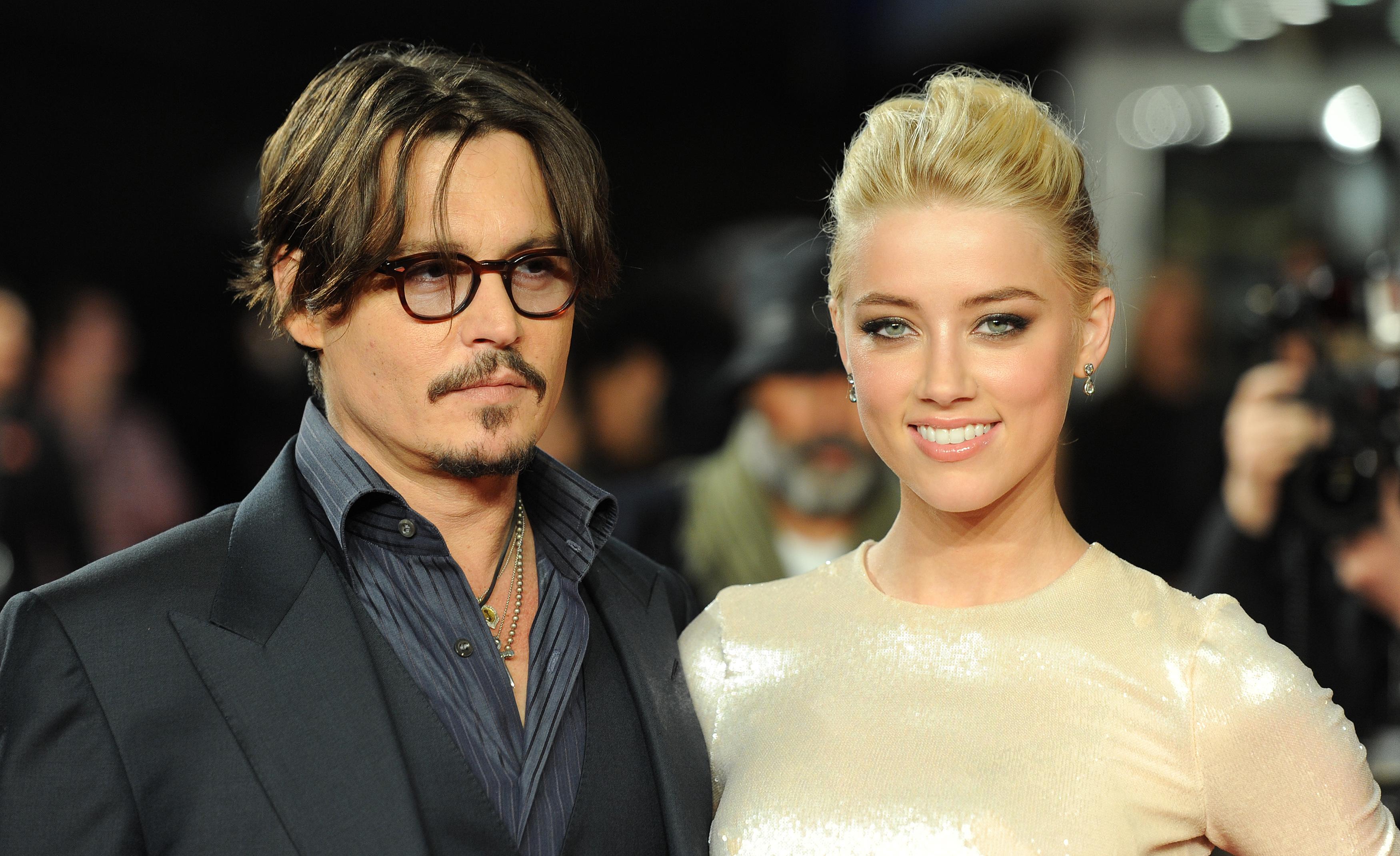 Amber Heard demande l'aide du juge dans une bataille judiciaire contre Johnny Depp