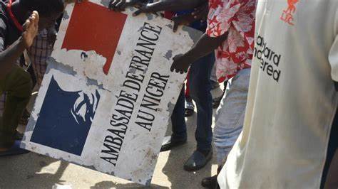 Face à la dégradation de la situation au Niger, la France va évacuer ses ressortissants