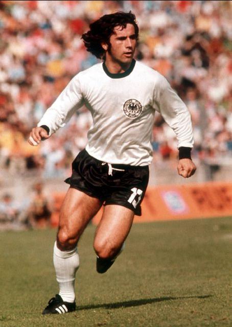 Gerd Müller dépose définitivement les crampons
