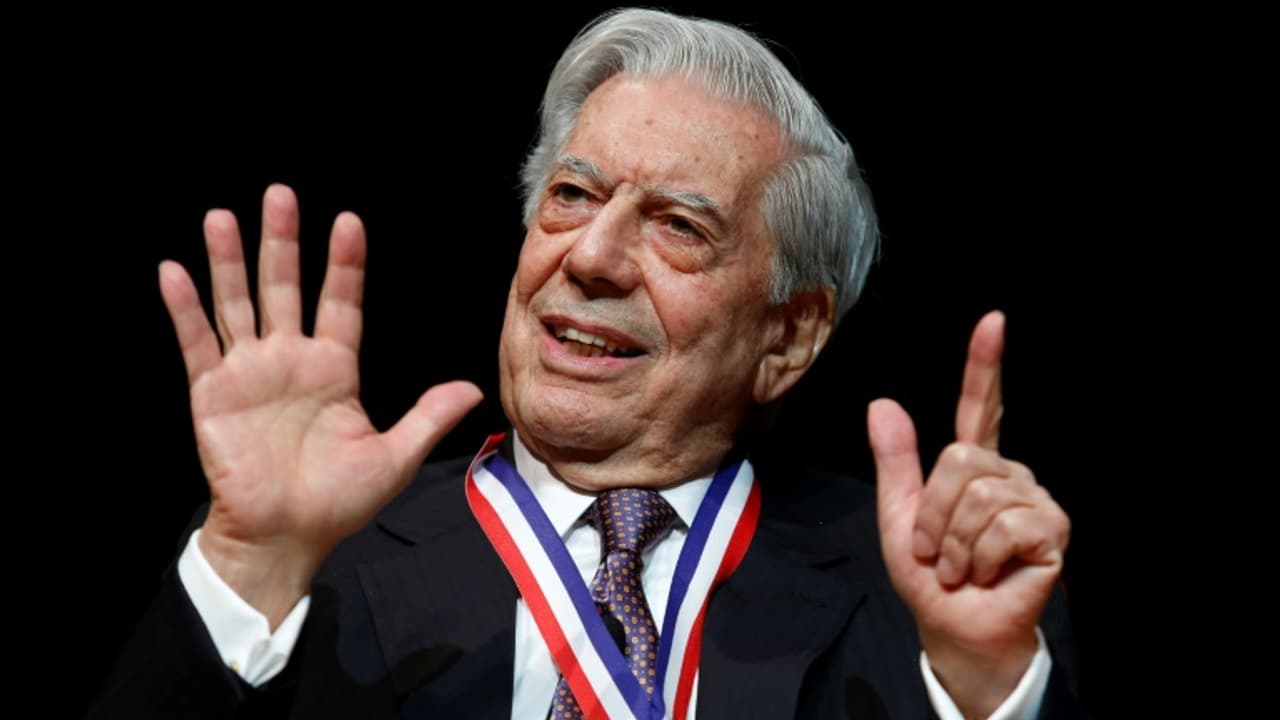 L'écrivain Mario Vargas Llosa élu à l'Académie française