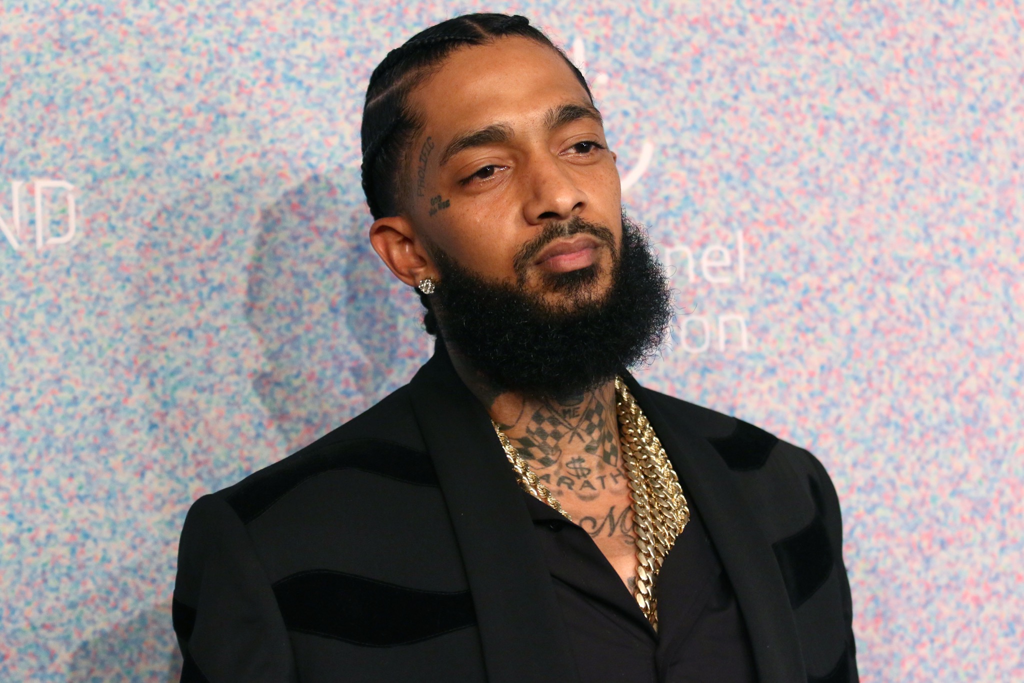 Le tueur de Nipsey Hussle écope d’une peine de 60 ans de prison