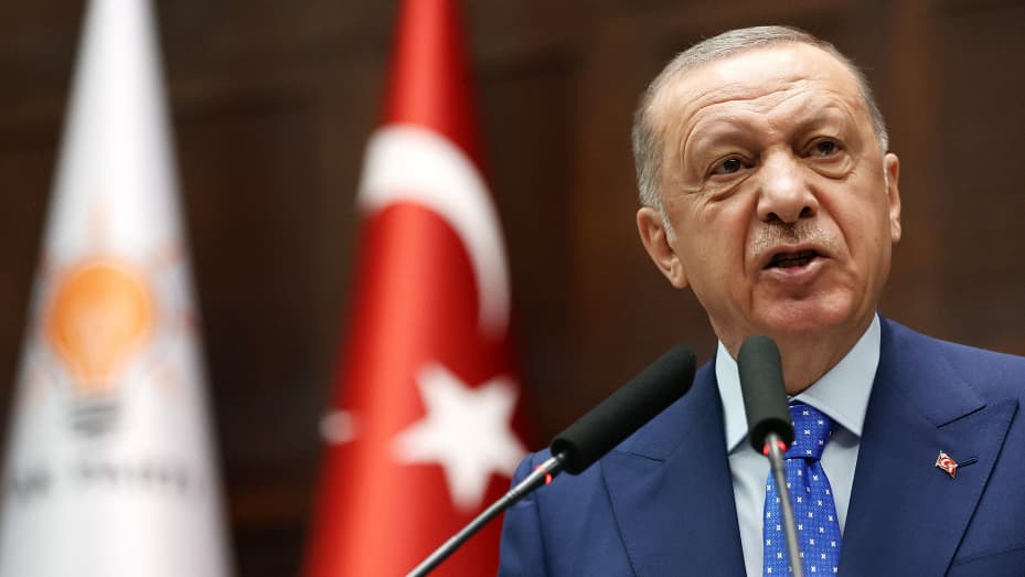 Les Turcs renouvellent leur confiance à Recep Tayyip Erdogan